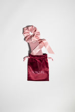 SokCurl™ Peony — The Silky Heatless Curler for Overnight Waves